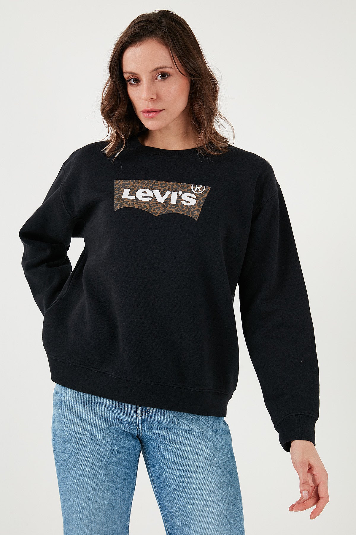 Levi's Leopar Desenli Logo Baskılı Pamuklu Regular Fit Bisiklet Yaka Bayan Sweat 001U5-0001 SİYAH