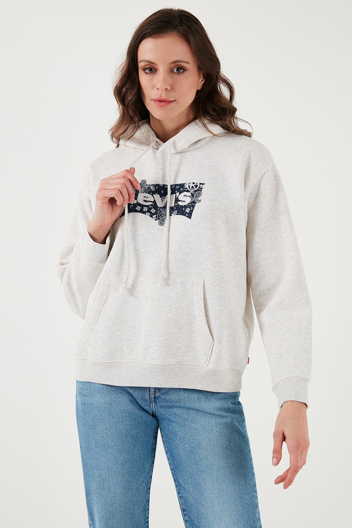 Levi's Desenli Logo Baskılı Pamuklu Regular Fit Kapüşonlu Bayan Sweat 001U6-0002 KREM