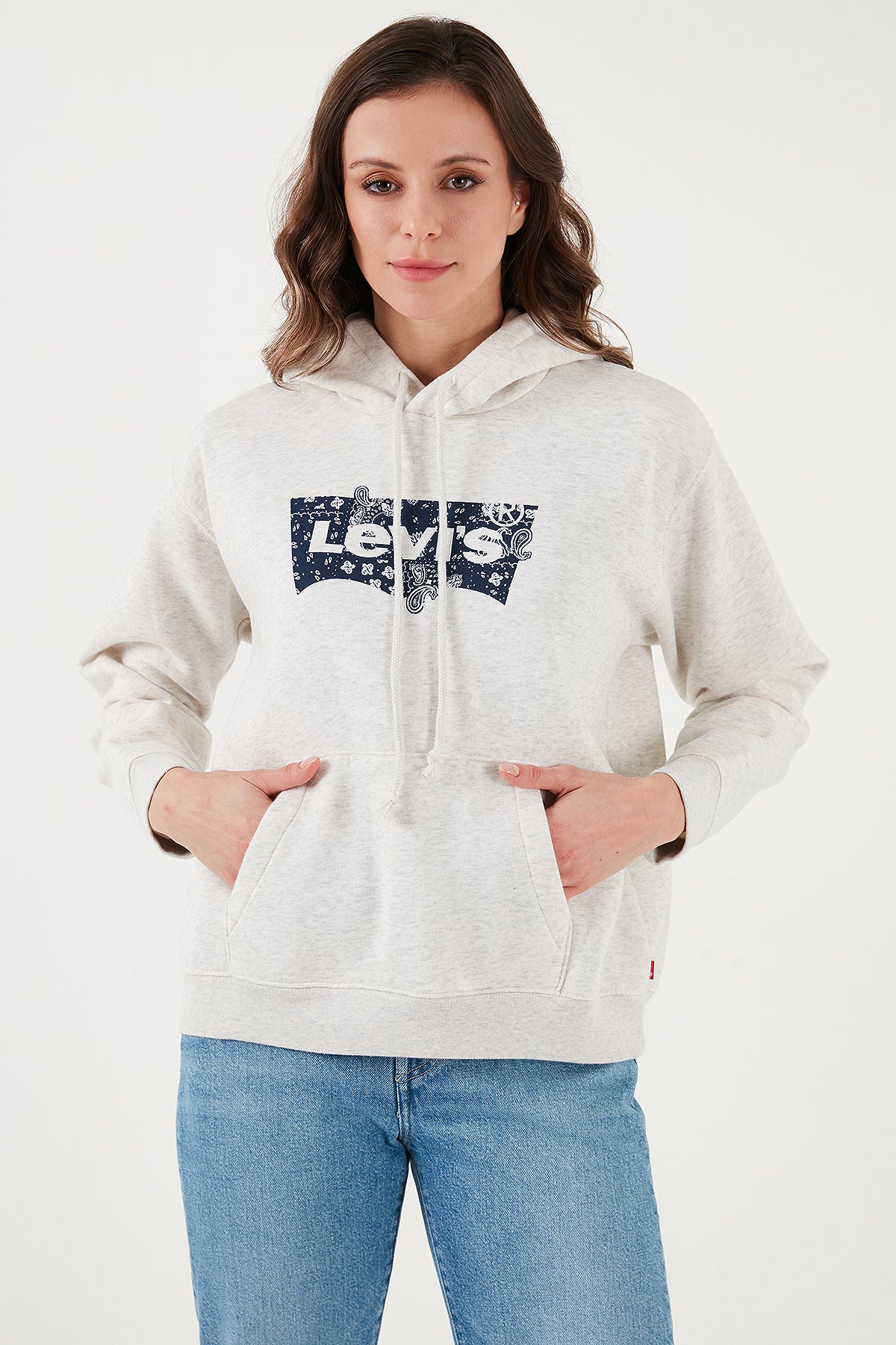 Levi's Desenli Logo Baskılı Pamuklu Regular Fit Kapüşonlu Bayan Sweat 001U6-0002 KREM