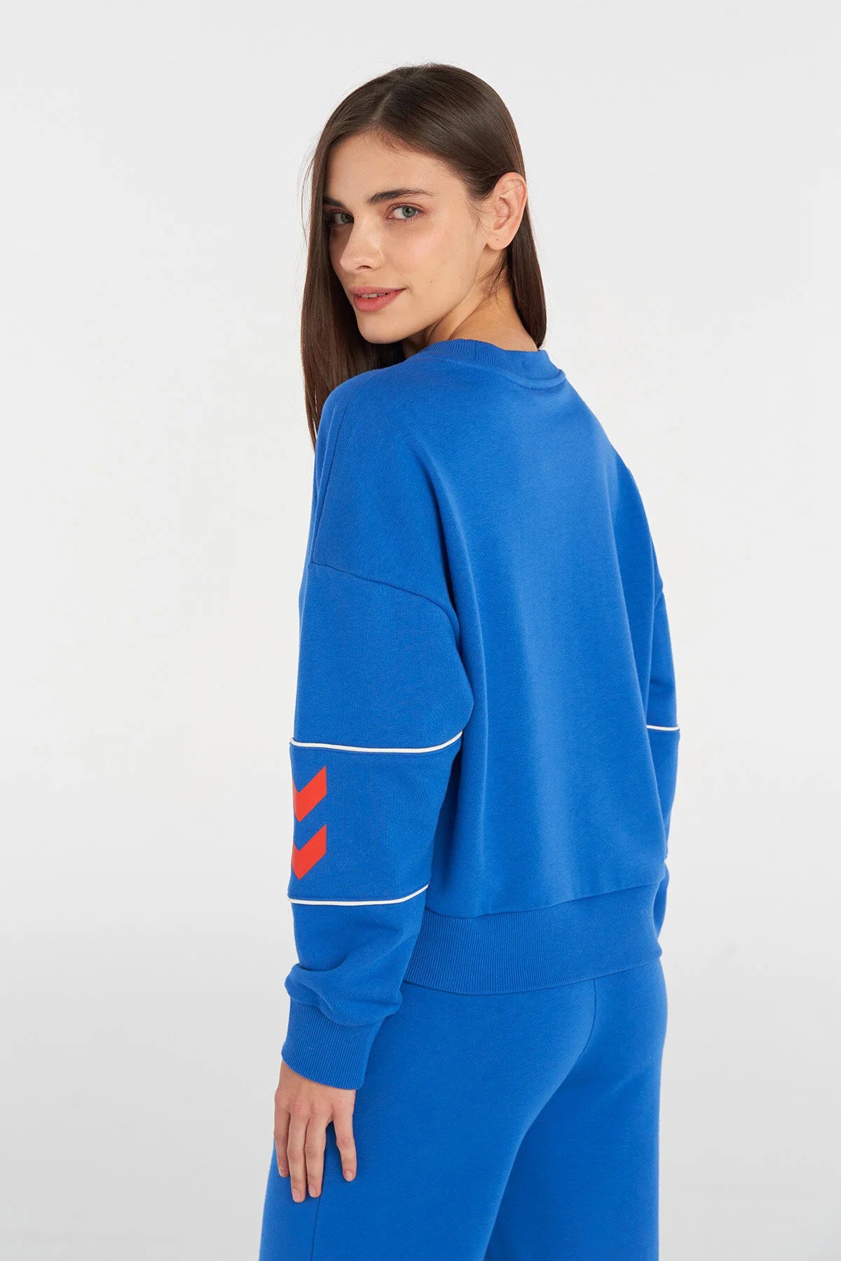 Hummel  Logo Baskılı Pamuklu Oversize Fit Bisiklet Yaka Bayan Sweat 922098-9821 MAVİ