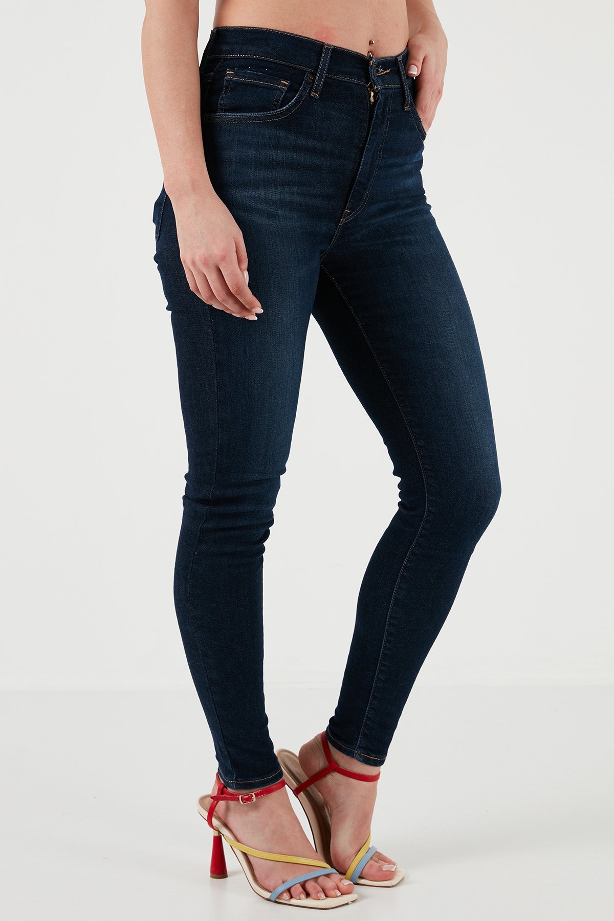 Levi's Mile High Süper Skinny Fit Yüksek Bel Jeans Bayan Kot Pantolon A9356-0001 LACİVERT