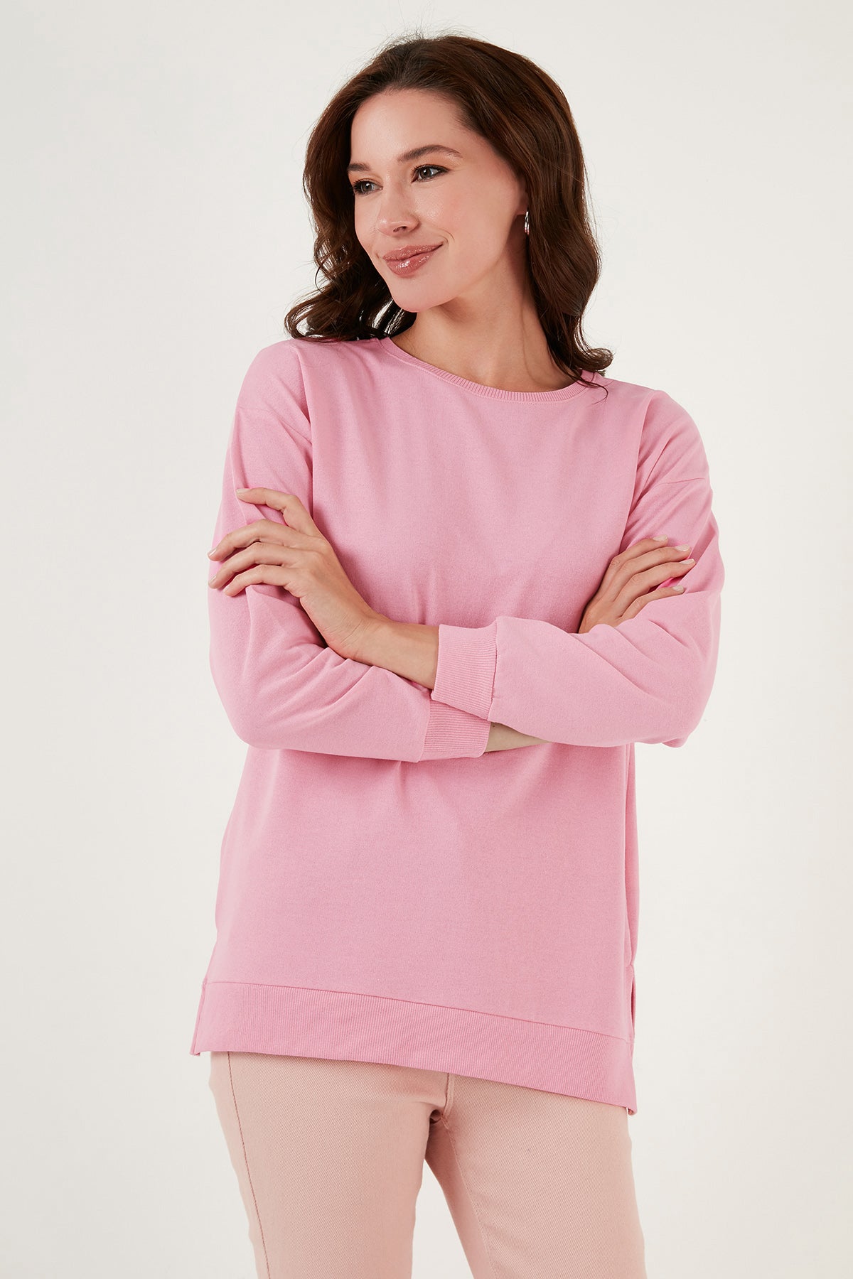 Lela Pamuklu Regular Fit Bisiklet Yaka Basic Bayan Sweat 5863569 Şeker Pembe