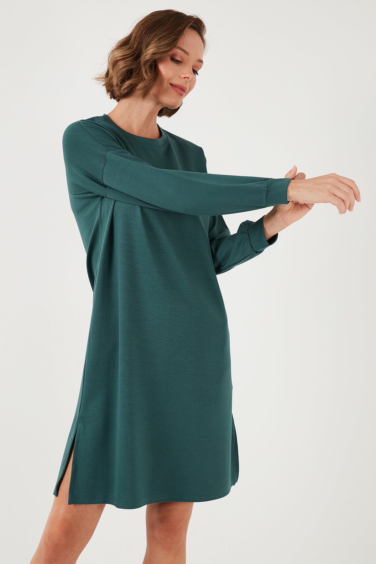 Lela Modest OYSHO Kumaş Relaxed Fit Yırtmaçlı Bayan Tunik 5865878 NEFTİ