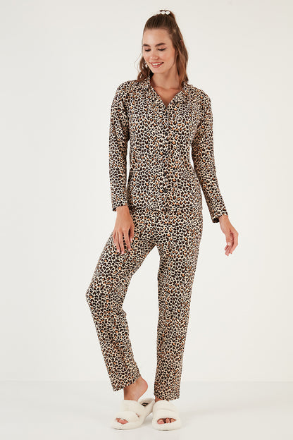 Lela Desenli Beli Lastikli Gömlek Yaka Dokuma Bayan Pijama Takımı 6095660W4 LEOPAR