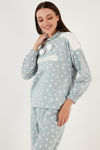 Lela Desenli Regular Fit Kapüşonlu Polar Bayan Pijama Takımı 6571001 MİNT