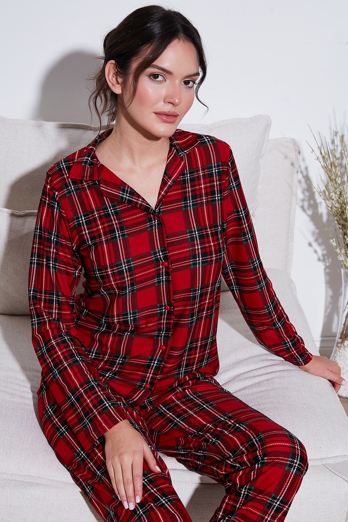 Lela Streç Regular Fit Apaş Yaka Beli Lastikli Bayan Pijama Takımı 65720501 KIRMIZI-YEŞİL