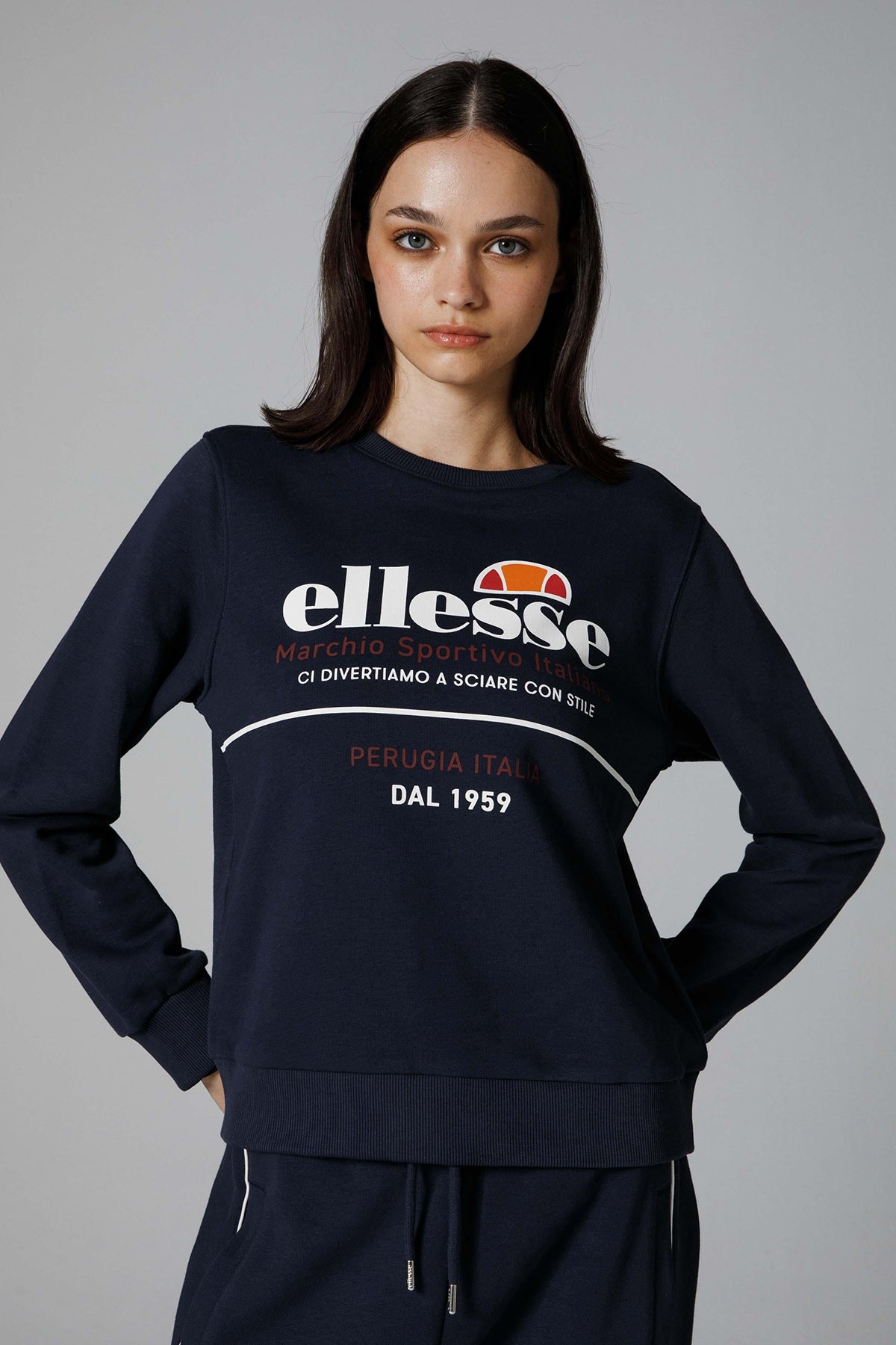 Ellesse Pamuklu Regular Fit Logolu Bisiklet Yaka Bayan Sweat EF180-NV LACİVERT