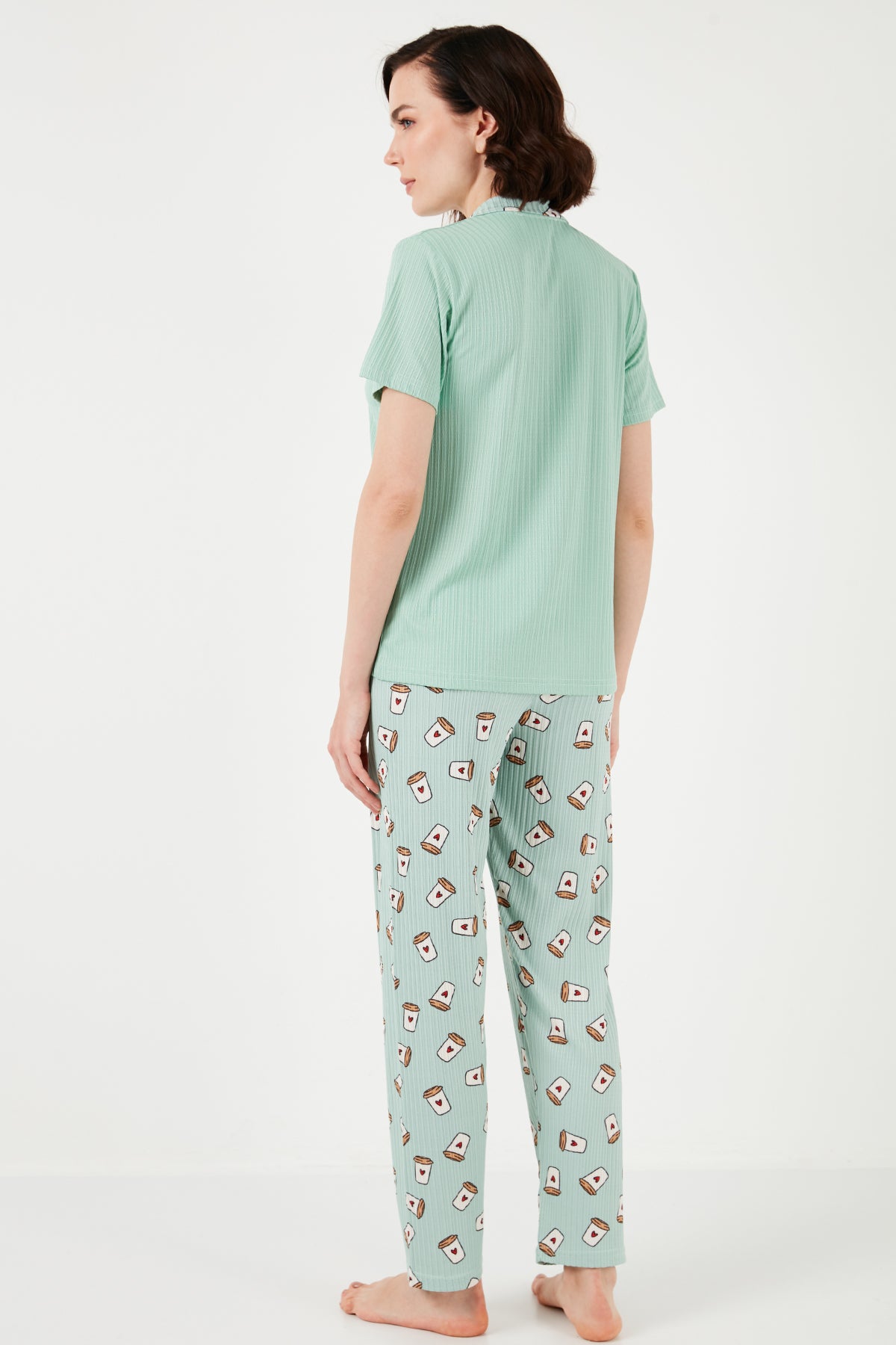 Lela Regular Fit Gömlek Yaka Kısa Kollu Bayan Pijama Takımı 65740102 Mint-Bej