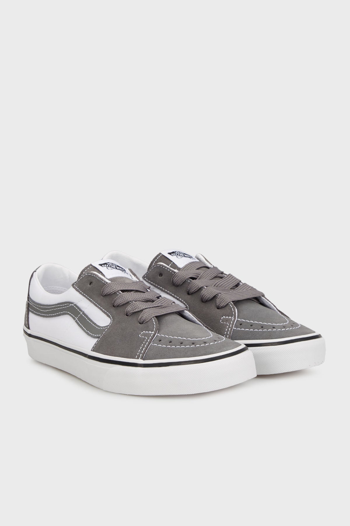 Vans SK8-Low Deri Logolu Sneaker Unisex Ayakkabı VN000BVXPWT1 GRİ-BEYAZ