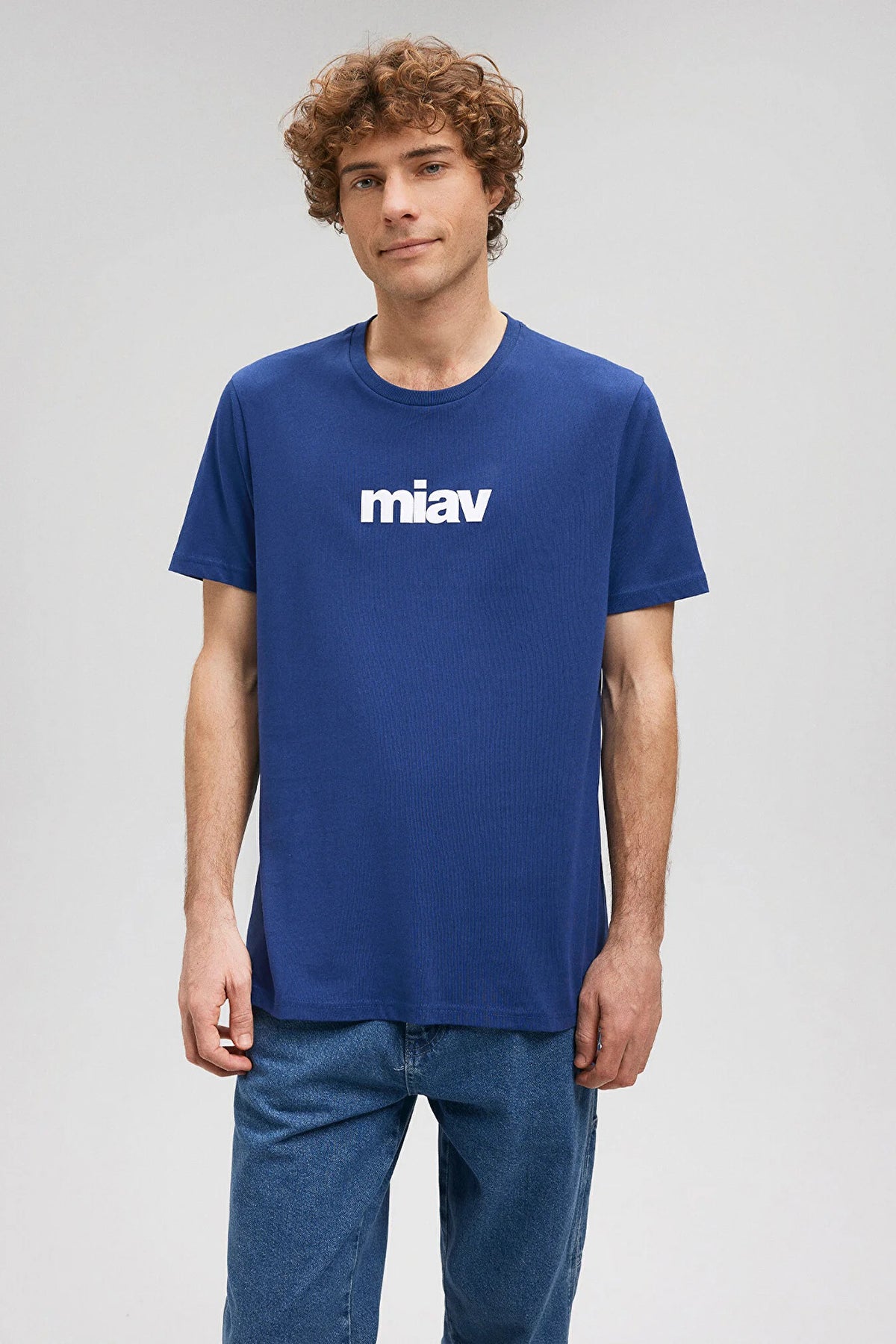 Mavi Pamuklu Regular Fit Bisiklet Yaka Erkek T Shirt 067153-70722 SAKS