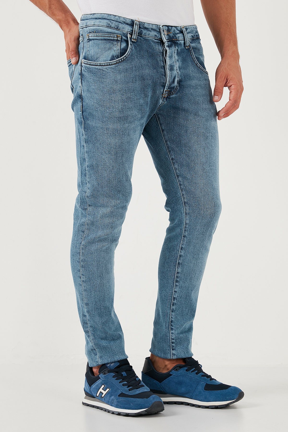 Buratti Pamuklu Normal Bel Slim Fit Dar Paça Jeans Erkek Kot Pantolon 1115S051NAPOLI MAVİ