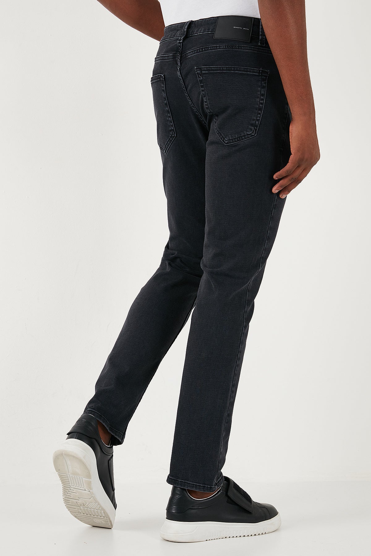 Buratti Streç Pamuklu Regular Fit Normal Bel Boru Paça Jeans Erkek Kot Pantolon 2211S23PARMA SİYAH