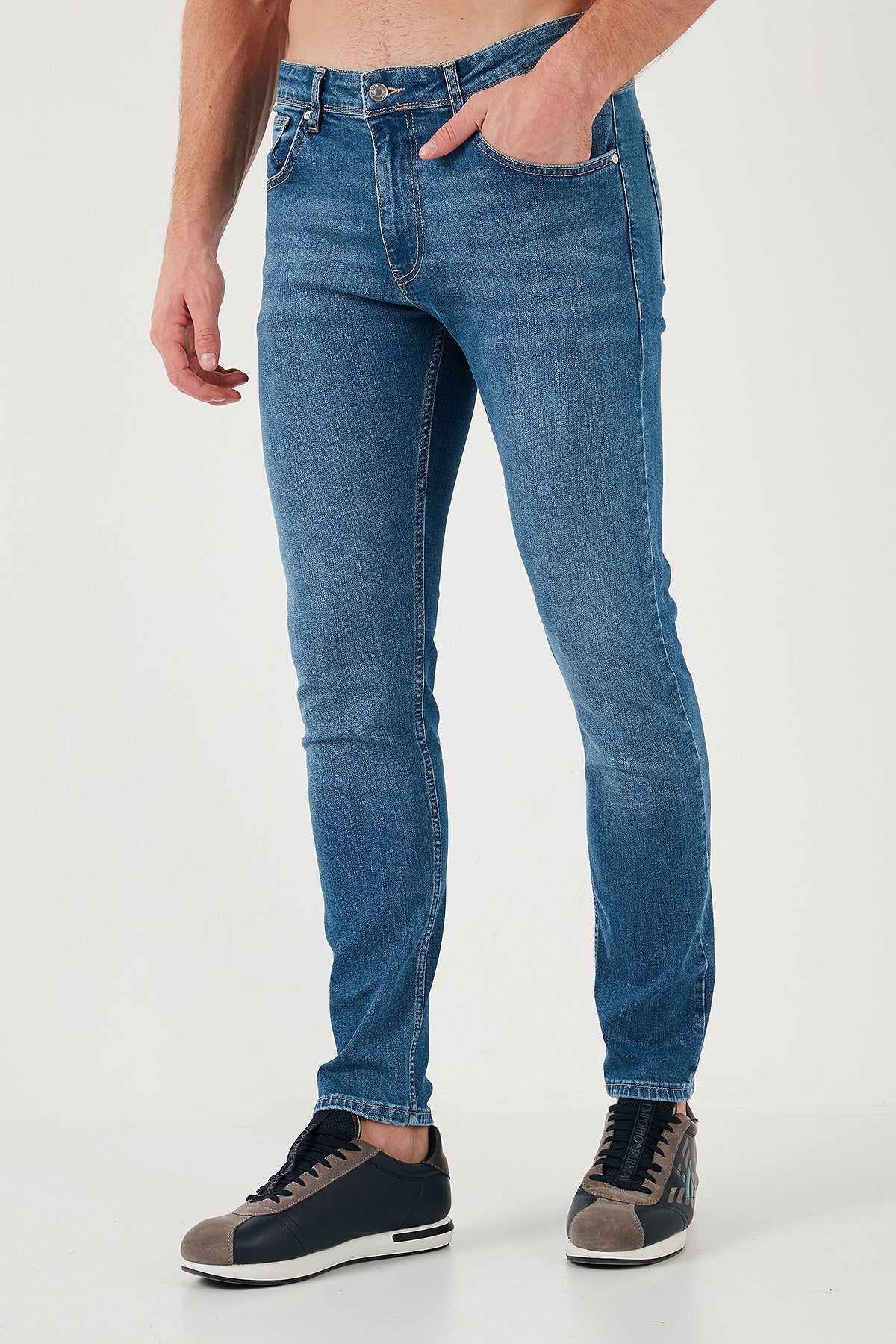 Buratti Streç Pamuklu Slim Fit Normal Bel Boru Paça Jeans Erkek Kot Pantolon 3300S18TOKYO MAVİ