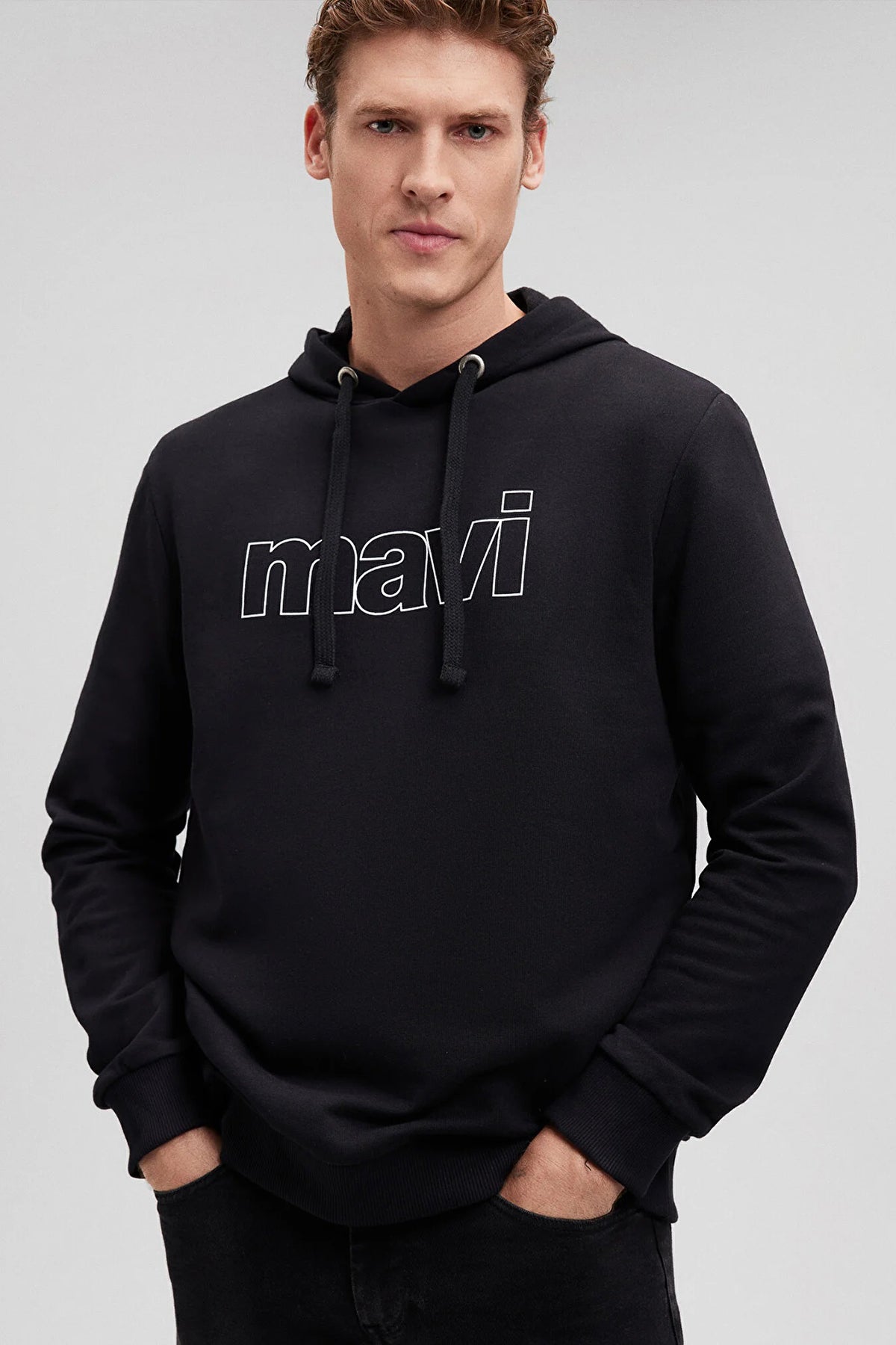 Mavi % 100 Pamuklu Kapüşonlu Regular Fit Erkek Sweat 065606-900 SİYAH