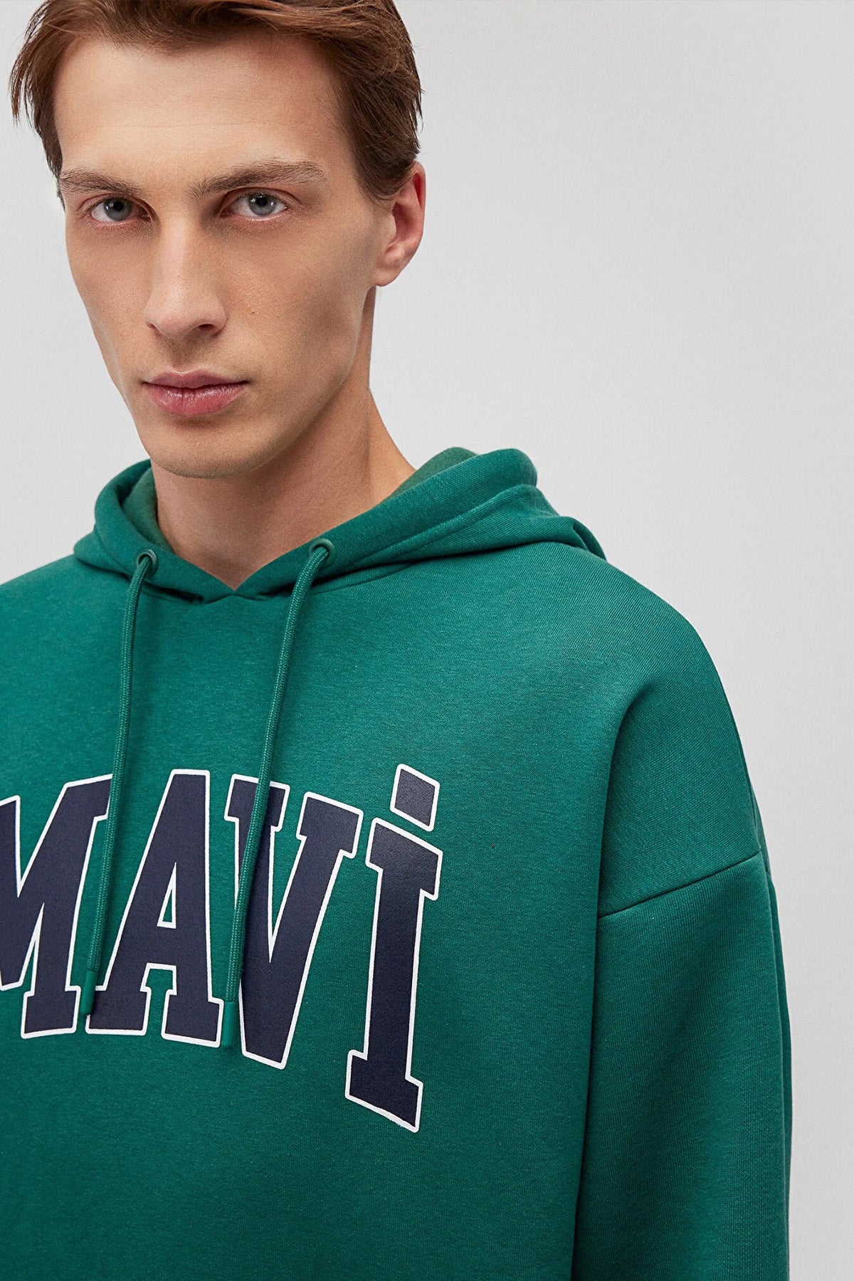 Mavi Logo Baskılı Şardonlu Oversize Fit Kapüşonlu Erkek Sweat 067149-71874 YEŞİL