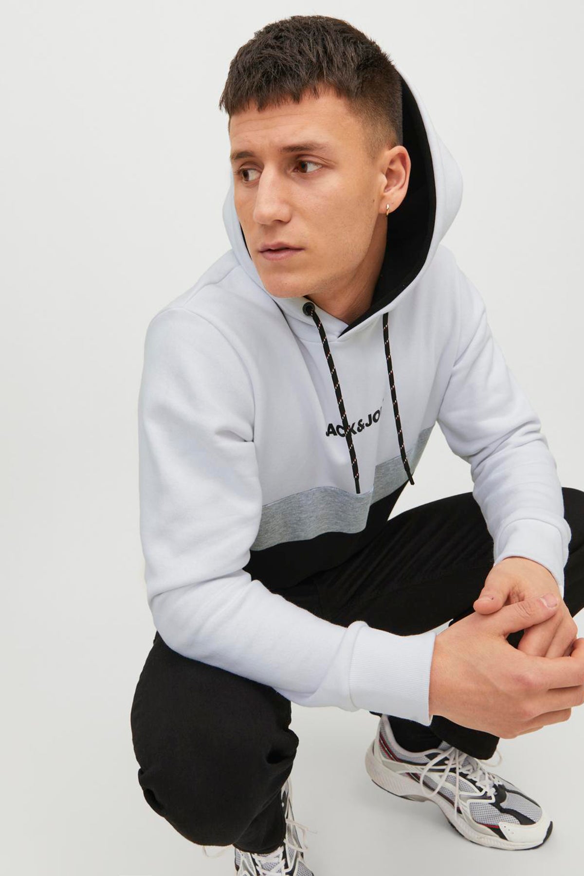 Jack & Jones Essentials Jjereid Renk Bloklu Kapüşonlu Erkek Sweat 12233959 BEYAZ-SİYAH