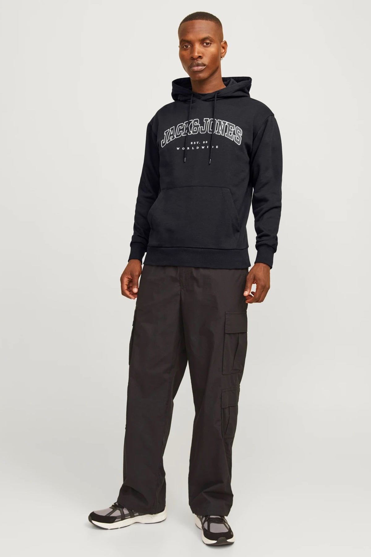 Jack & Jones Essentials Jjecaleb Pamuklu Relaxed Fit Kapüşonlu Erkek Sweat 12256521 SİYAH