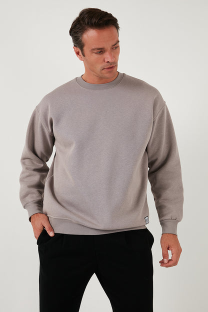 Buratti Regular Fit Bisiklet Yaka Pamuklu İçi Tüylü Yumuşak Şardonlu Erkek Sweat 5905255 Kül