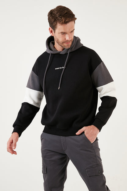 Buratti Pamuklu Regular Fit Kapüşonlu İçi Tüylü Yumuşak Şardonlu Erkek Sweat 5905299 SİYAH