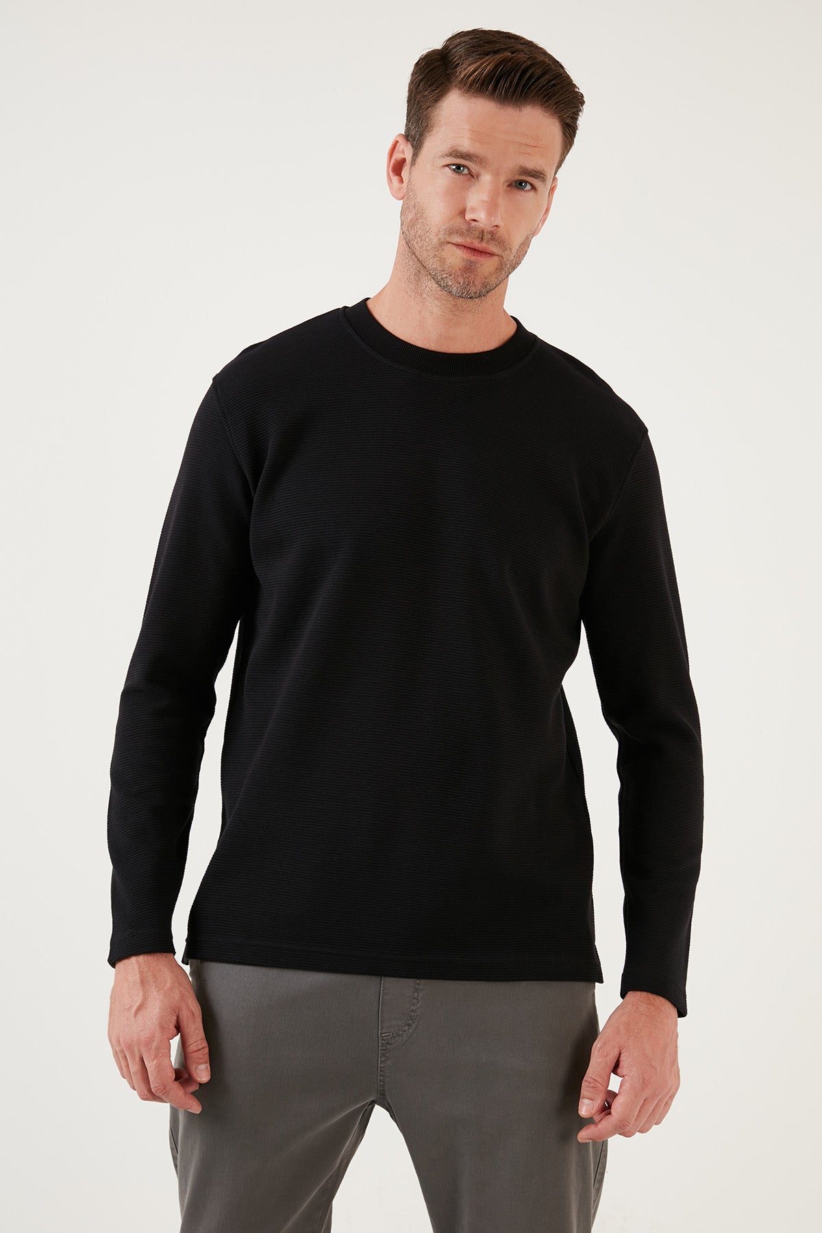 Buratti % 100 Pamuk Bisiklet Yaka Regular Fit Erkek Sweat 5905406 SİYAH