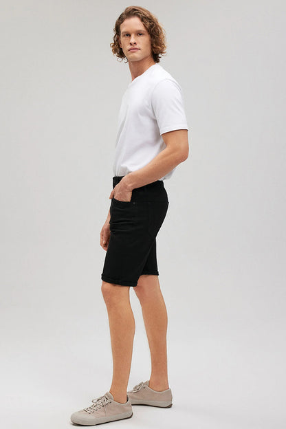 Mavi Brian Normal Bel Slim Straight Fit Erkek Short 0418423313 SİYAH