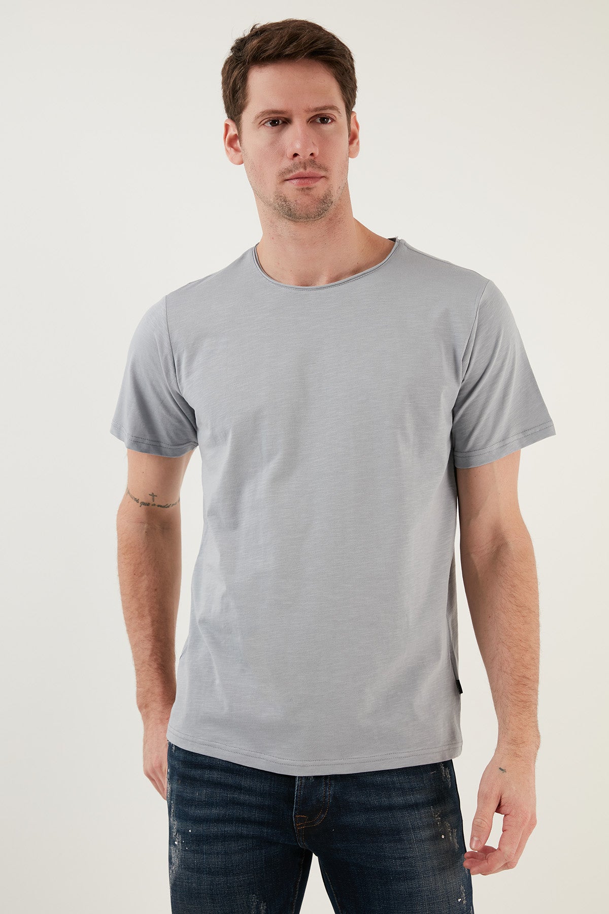 Buratti Bisiklet Yaka % 100 Pamuk Regular Fit Basic Erkek T Shirt 59020001 AÇIK GRİ