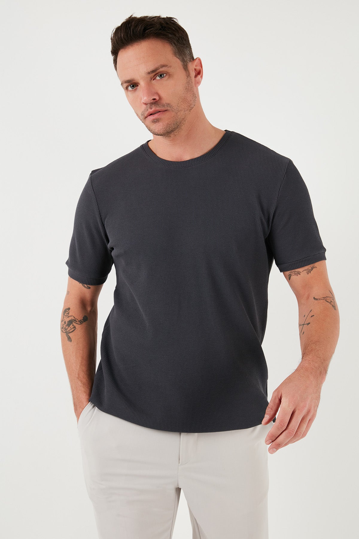 Buratti Pamuklu Bisiklet Yaka Regular Fit Basic Erkek T Shirt 5902759 ANTRASİT