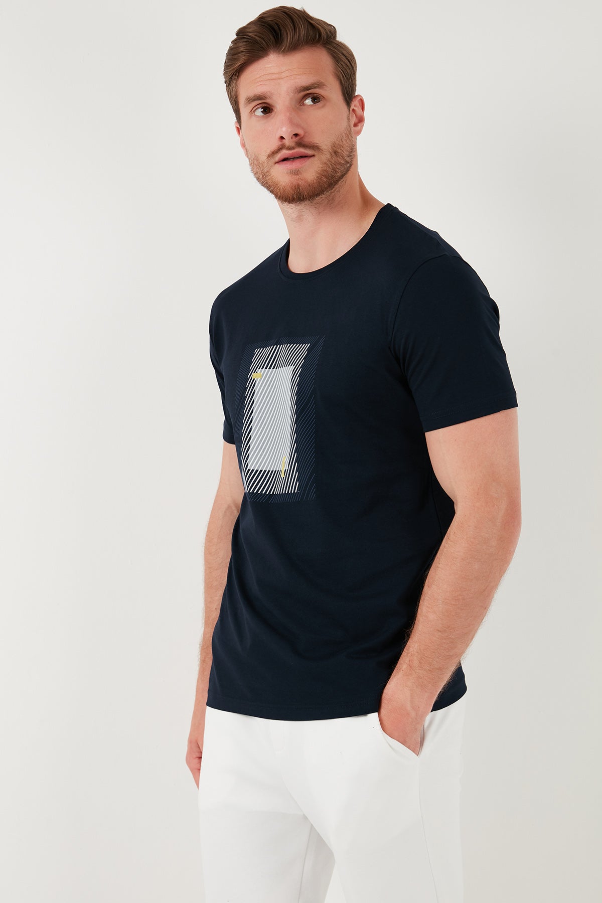 Buratti Pamuklu Slim Fit Bisiklet Yaka Erkek T Shirt 646R7930 LACİVERT