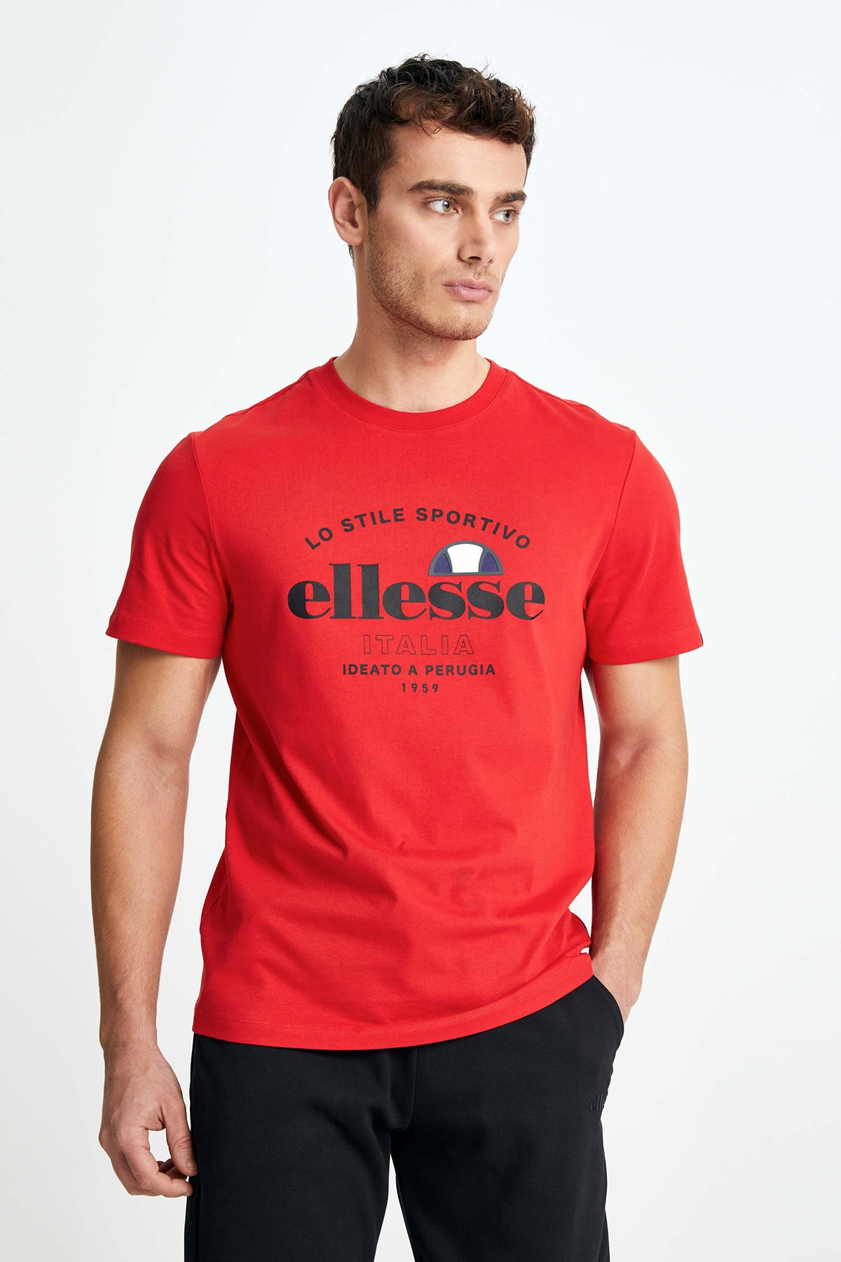 Ellesse Logolu Bisiklet Yaka % 100 Pamuk Erkek T Shirt EM141-RD KIRMIZI