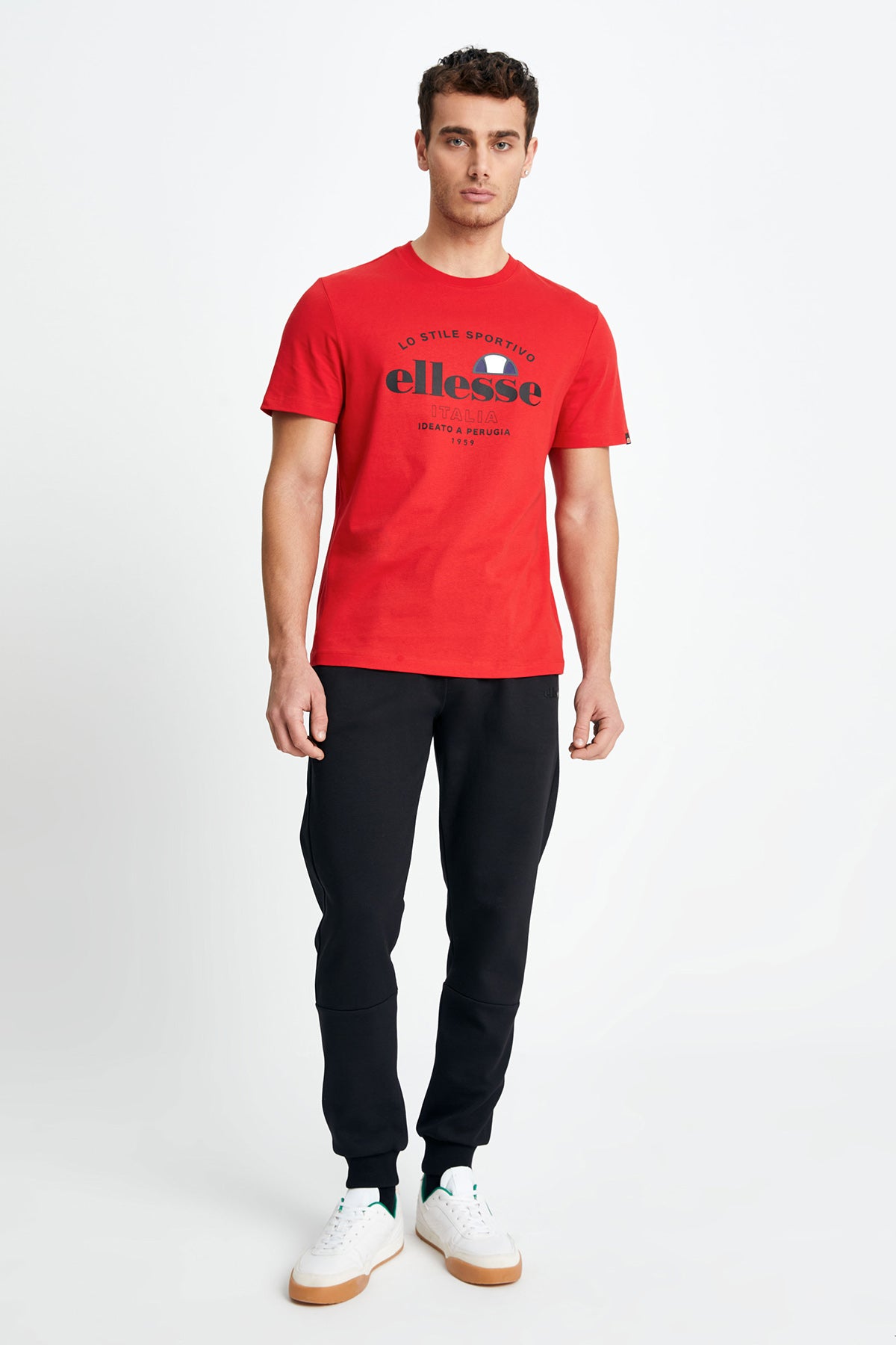 Ellesse Logolu Bisiklet Yaka % 100 Pamuk Erkek T Shirt EM141-RD KIRMIZI