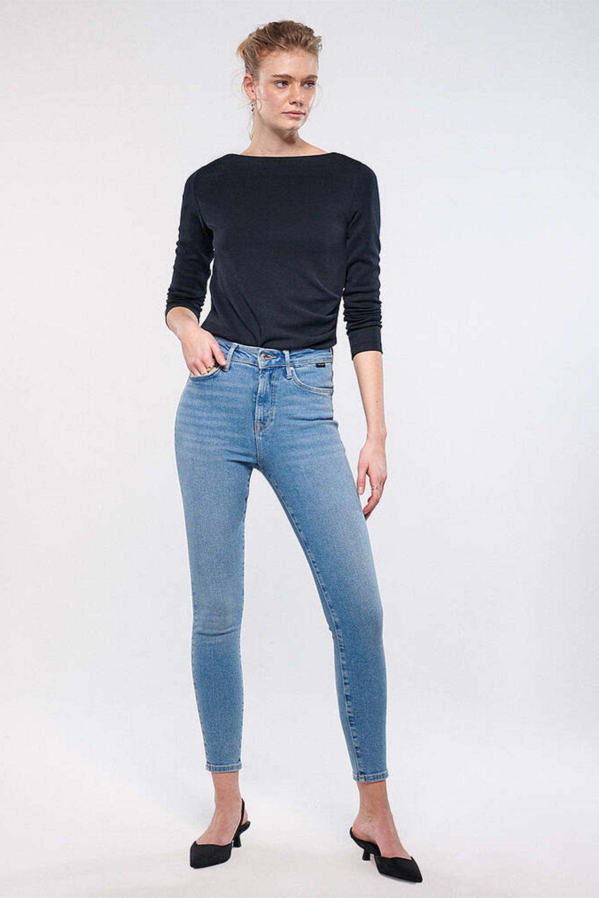 Mavi Süper Yüksek Bel Skinny Dar Paça Pamuklu Serenay Jeans Bayan Kot Pantolon 100980-80533 AÇIK MAVİ