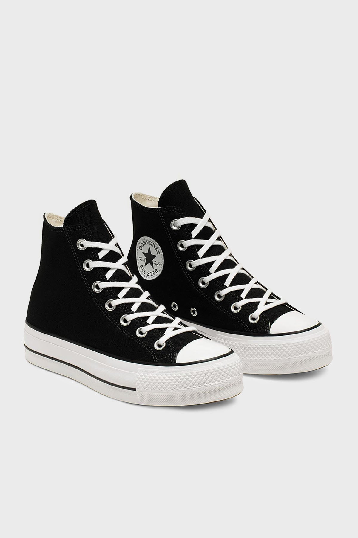 Converse Chuck Taylor All Star Sneaker Bayan Ayakkabı 560845C 001 SİYAH-BEYAZ