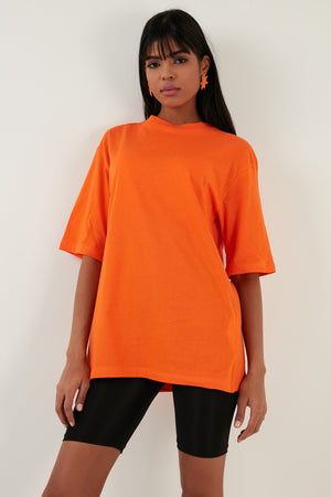 Lela Pamuklu Oversize Bisiklet Yaka Bayan T Shirt 5864562 ORANJ