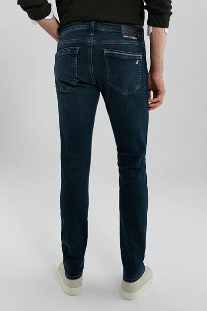 Mavi James Pamuklu Normal Bel Dar Paça Skinny Fit Jeans Erkek Kot Pantolon 0042485203 KOYU LACIVERT