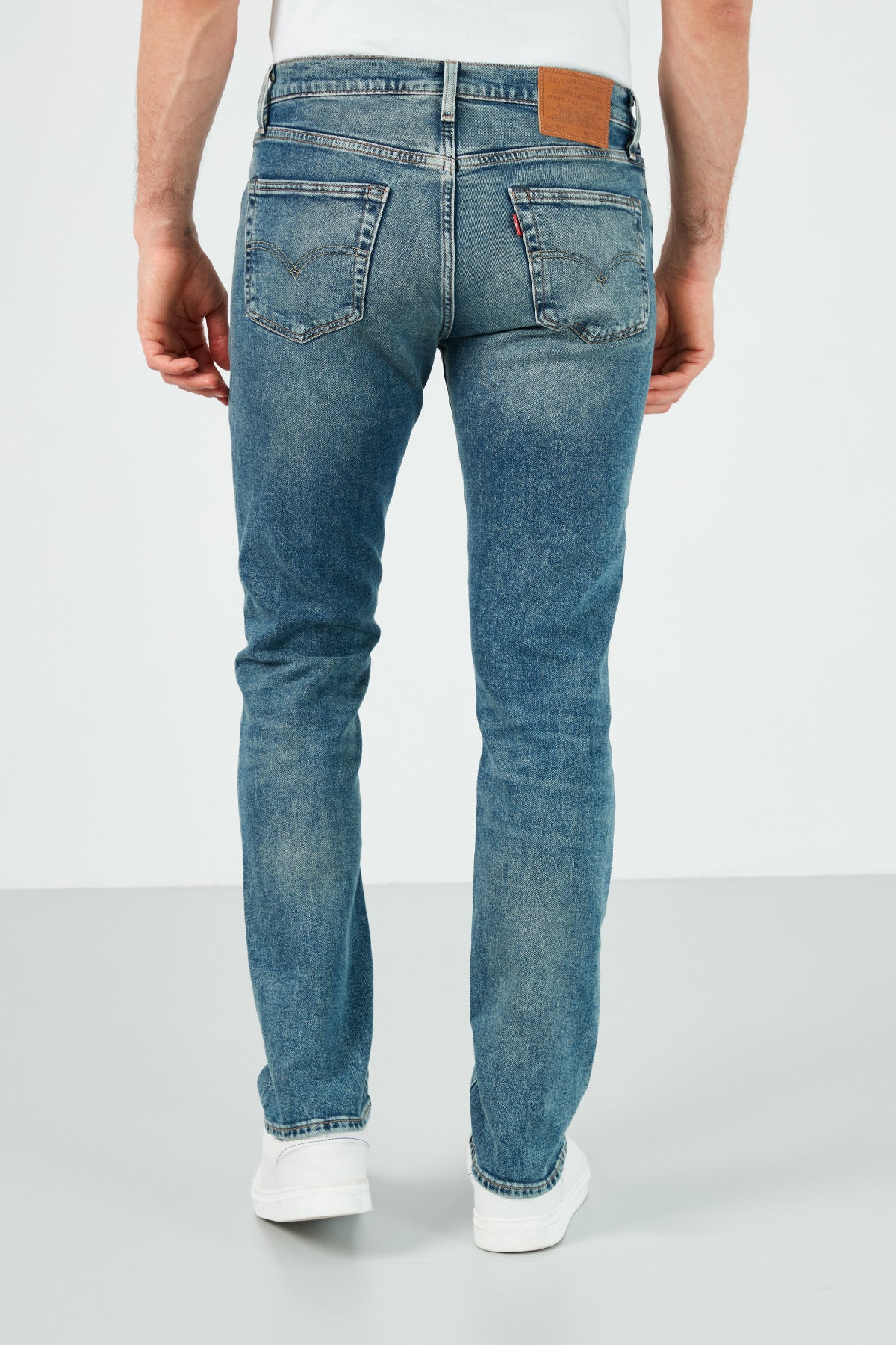 Levi's Slim Fit Pamuklu 511 Jeans Erkek Kot Pantolon 04511-4894 MAVİ