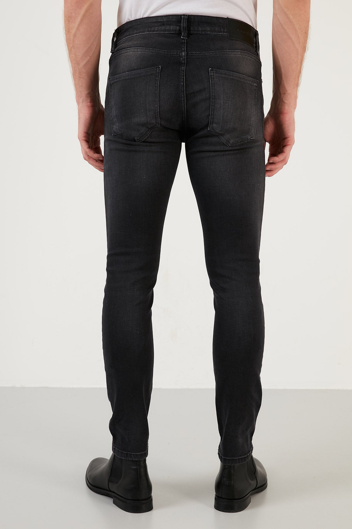 Buratti Pamuklu Normal Bel Slim Fit Dar Paça Jeans Erkek Kot Pantolon 1113M142NAPOLI SİYAH