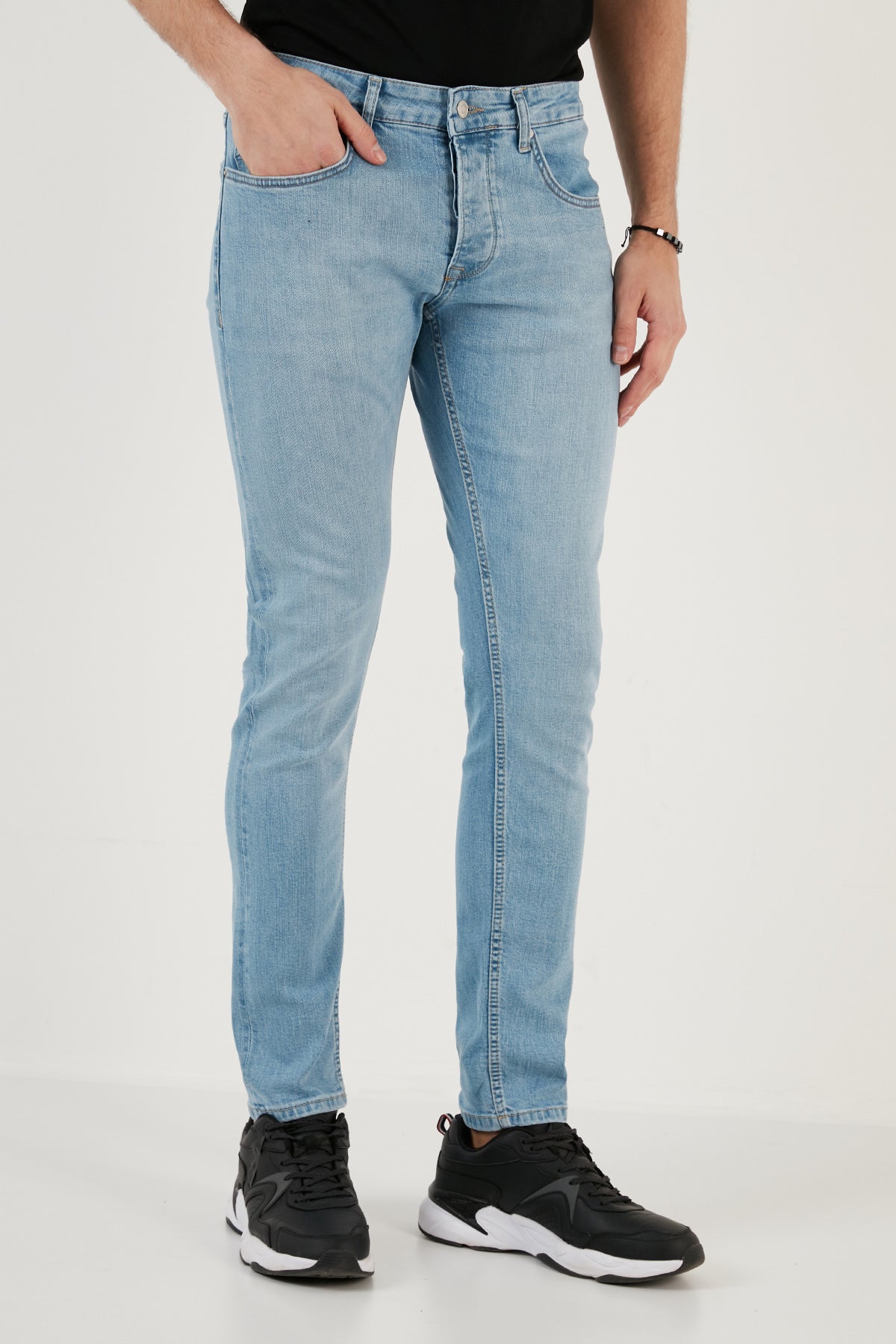 Buratti Pamuklu Normal Bel Slim Fit Dar Paça Jeans Erkek Kot Pantolon 1122J652NAPOLI AÇIK MAVİ