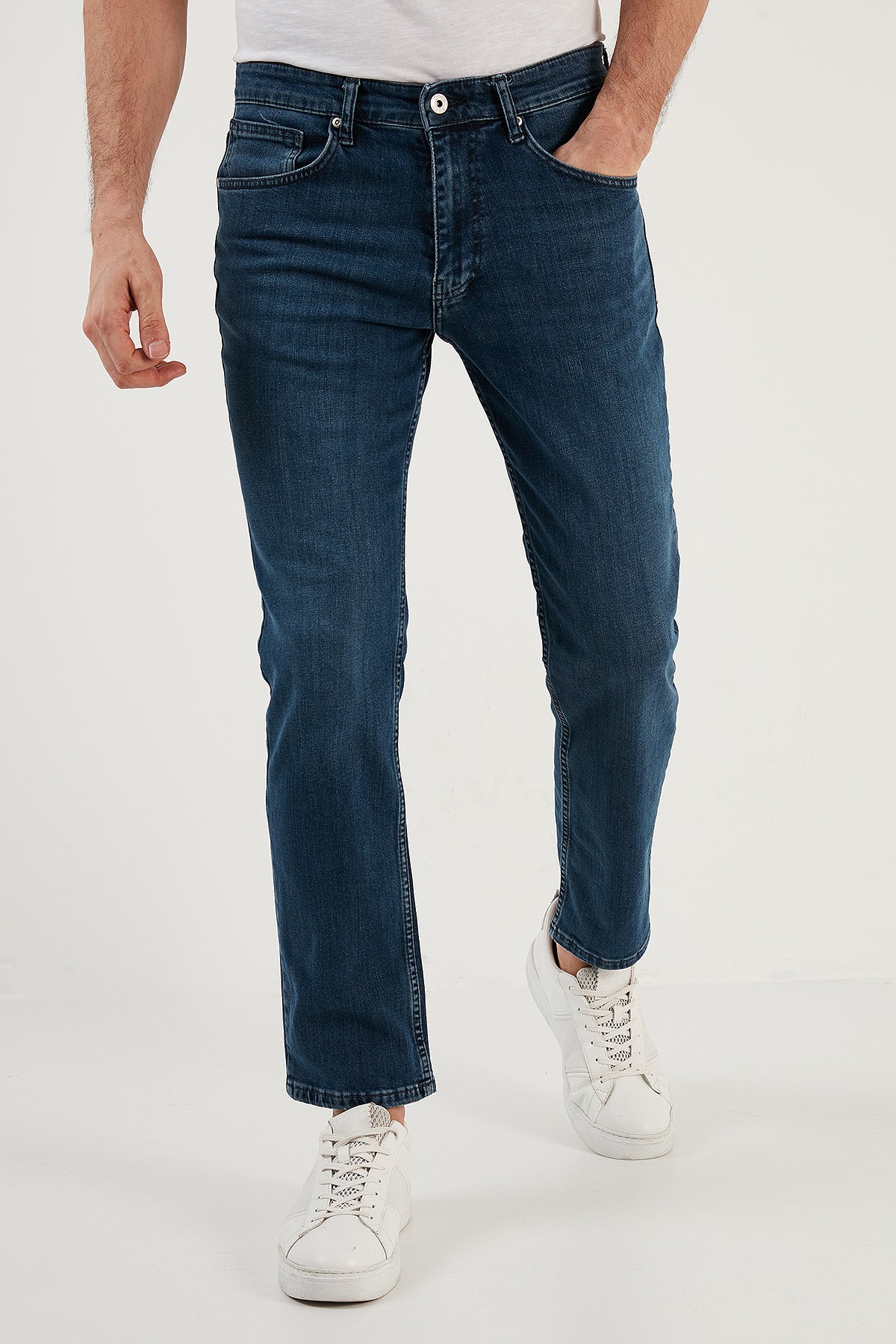 Buratti Pamuklu Yüksek Bel Comfort Fit Boru Paça Jeans Erkek Kot Pantolon 4400M061TEXAS KOYU MAVİ