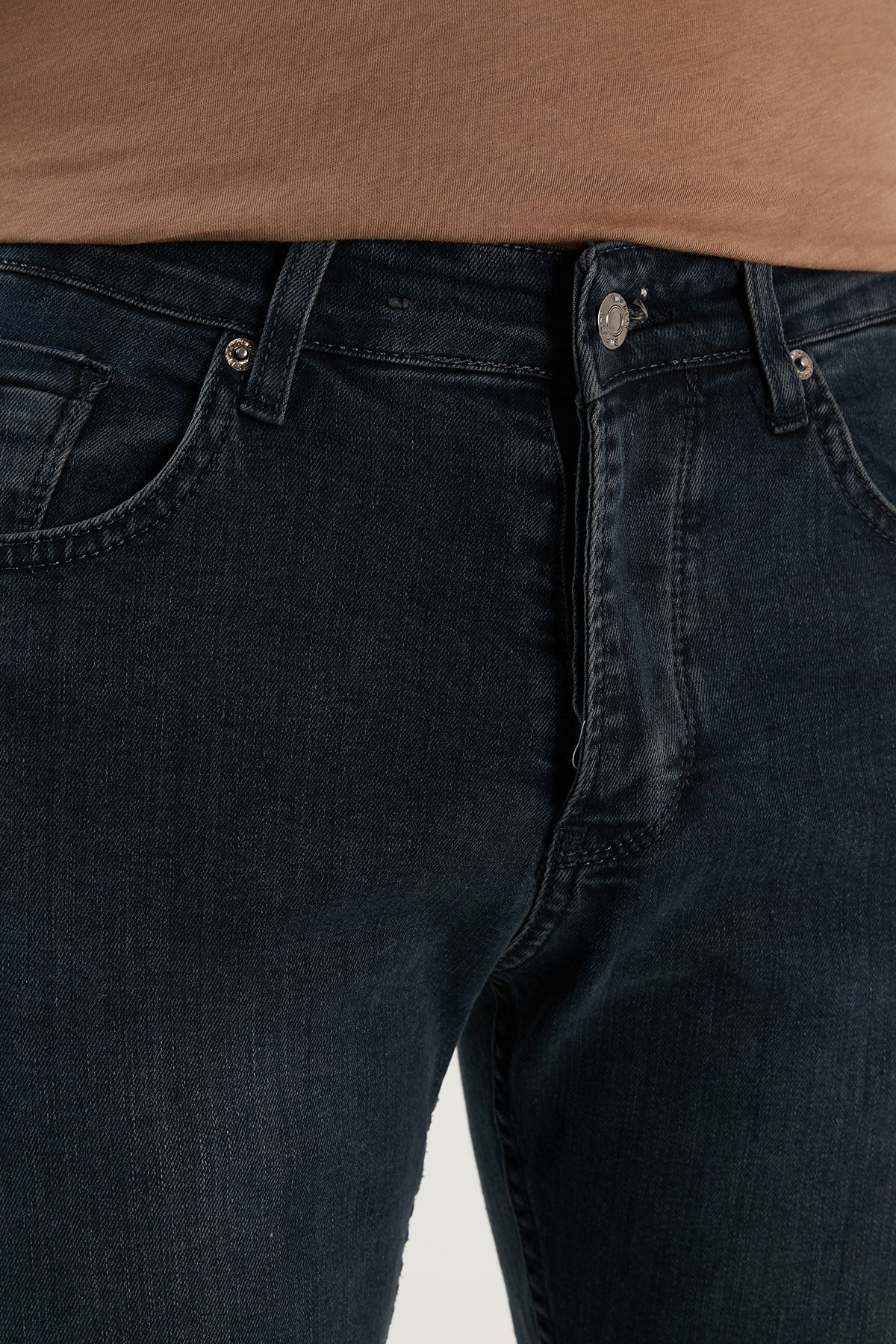 Buratti Pamuklu Normal Bel Düz Paça Regular Fit Jeans Erkek Kot Pantolon 6440302 LACİVERT