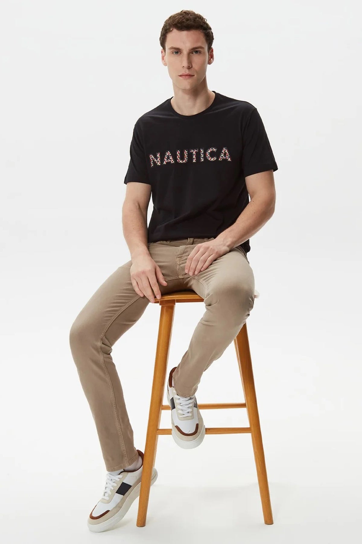 Nautica Baskılı % 100 Pamuklu Slim Fit Bisiklet Yaka Erkek T Shirt V35412T 0TB SİYAH