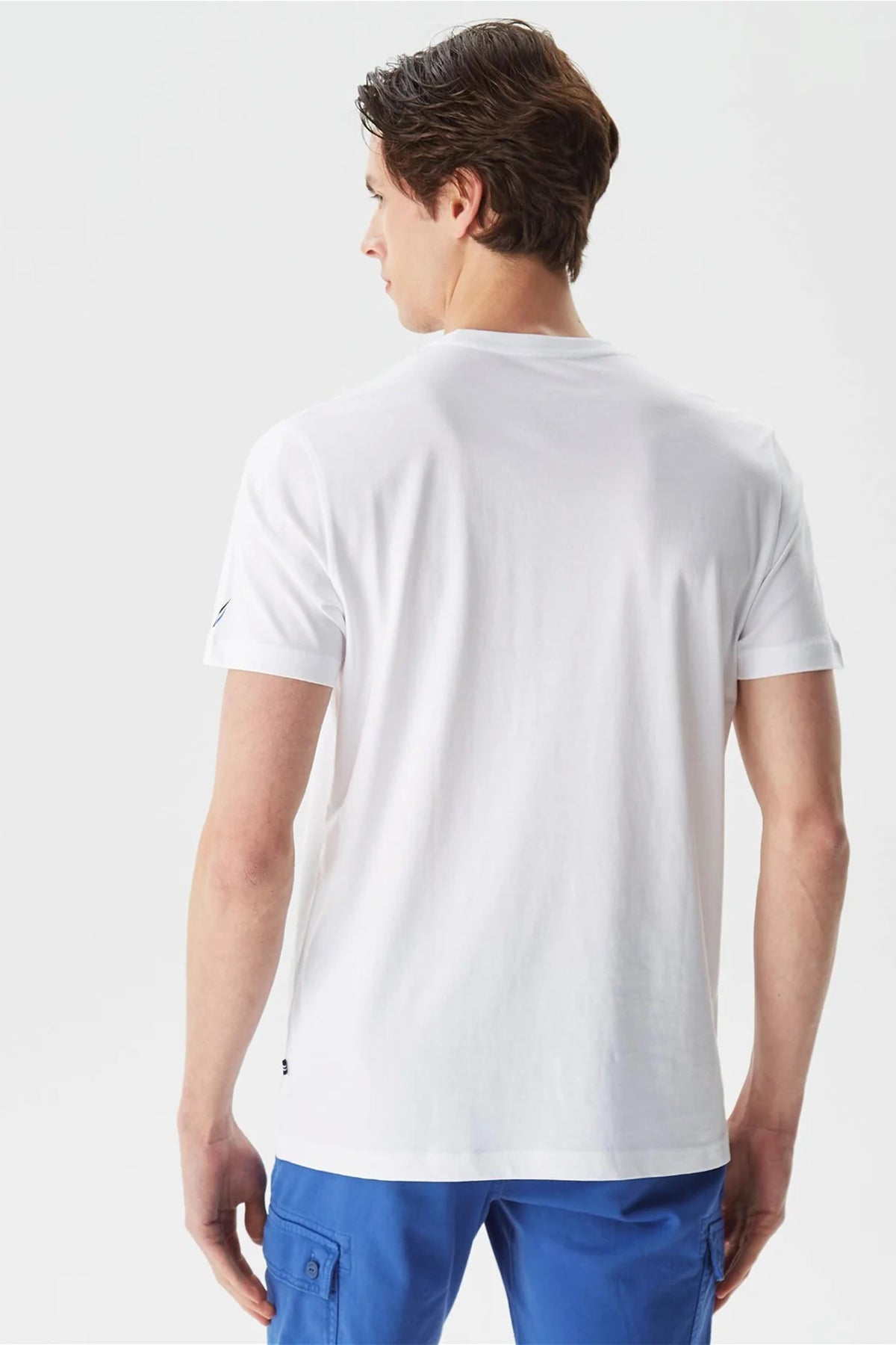 Nautica % 100 Pamuk Tasarım Baskılı Bisiklet Yaka Standart Fit Erkek T Shirt V35529T 1BW BEYAZ