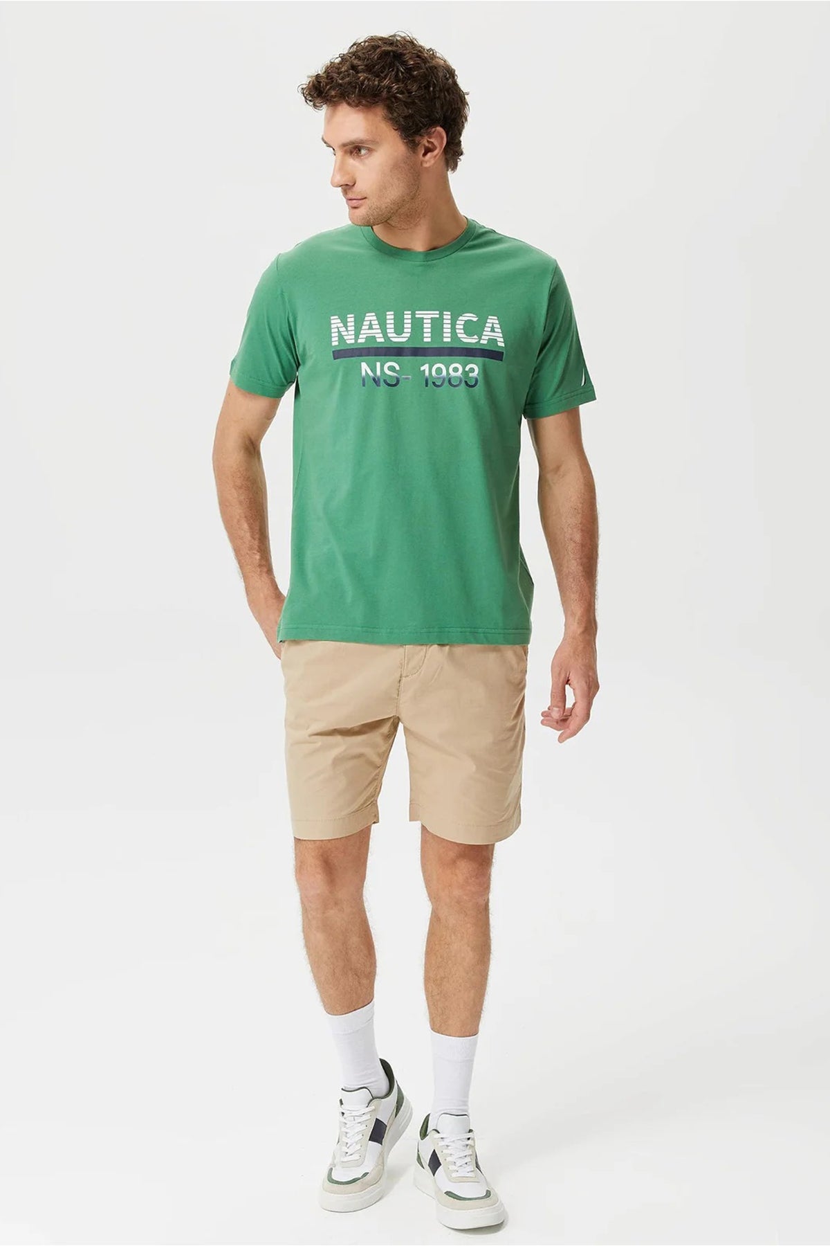 Nautica % 100 Pamuk Marka Baskılı Bisiklet Yaka Standart Fit Erkek T Shirt V35532T 3FY YEŞİL