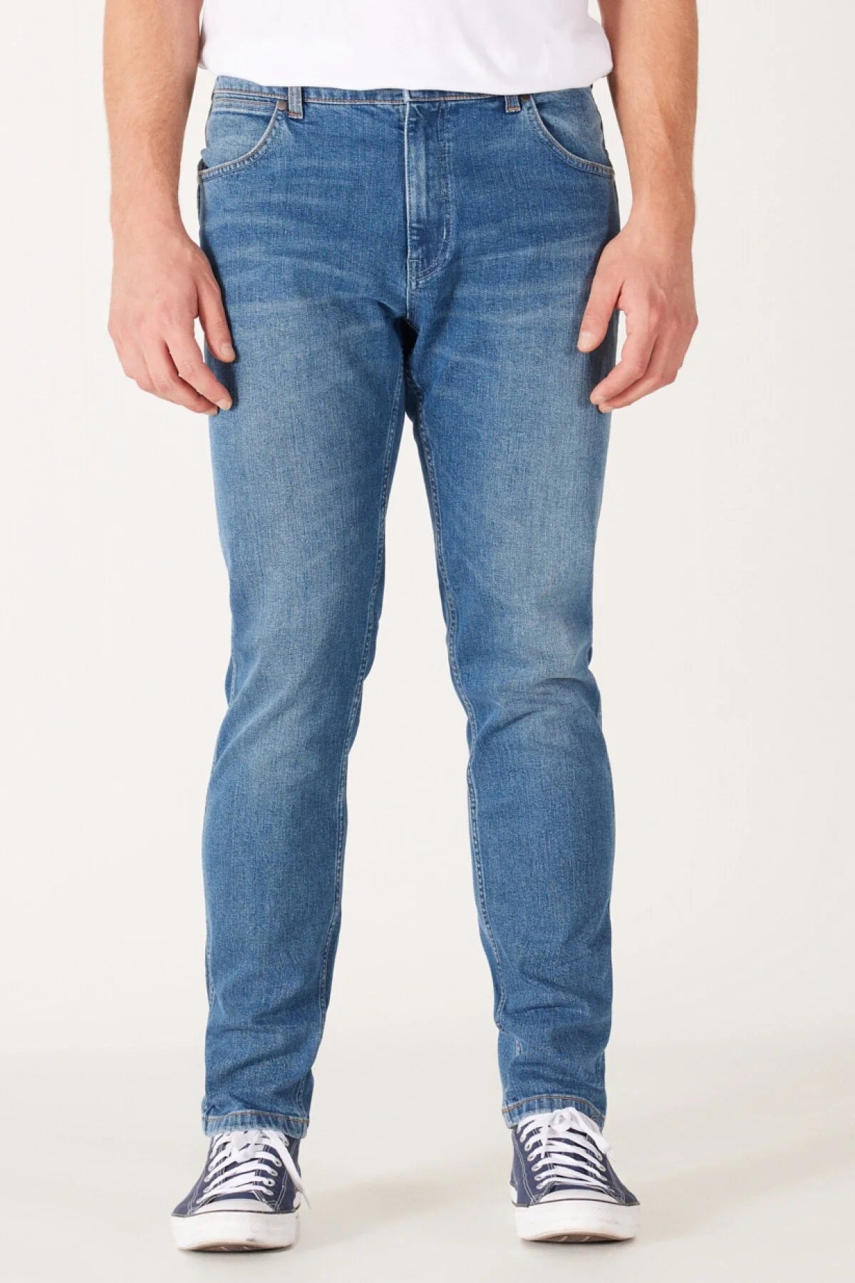 Wrangler Larston Pamuklu Düşük Bel Slim Fit Dar Paça Jeans Erkek Kot Pantolon W18S028XT MAVİ