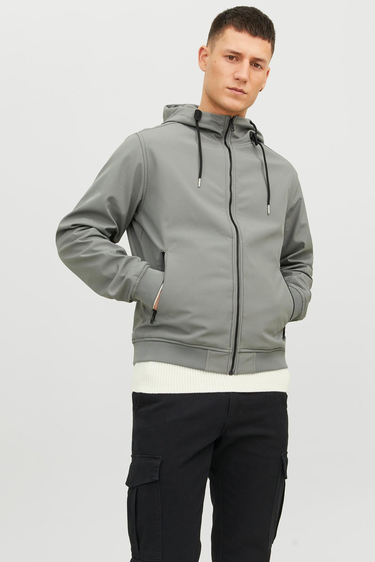 Jack & Jones Essentials Jjebasıic Suya Dayanıklı Kapüşonlu Fermuarlı Regular Fit Erkek Ceket 12236300 GRİ