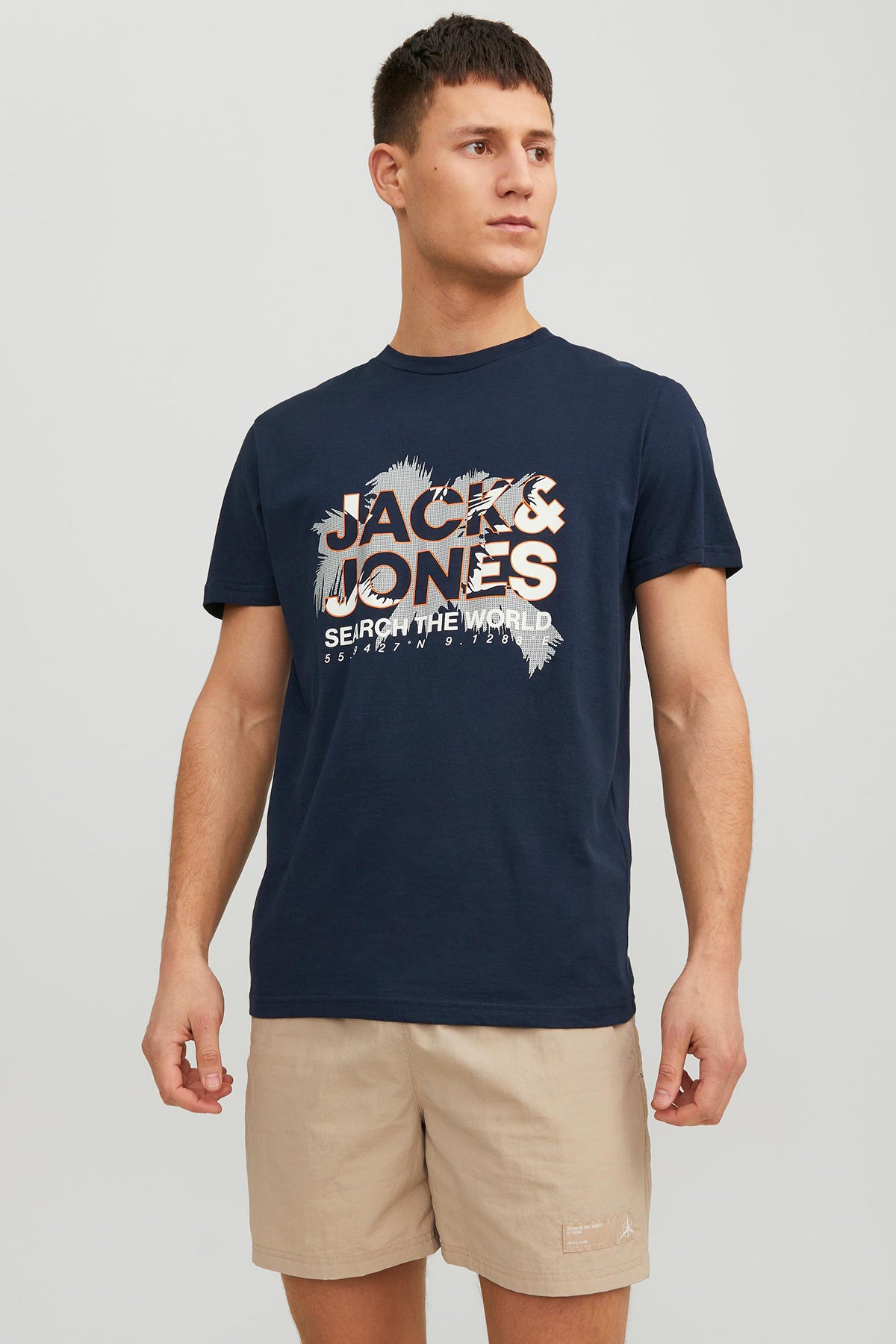 Jack &amp; Jones % 100 Pamuk Standart Fit Bisiklet Yaka Erkek T Shirt 12233600 LACİVERT