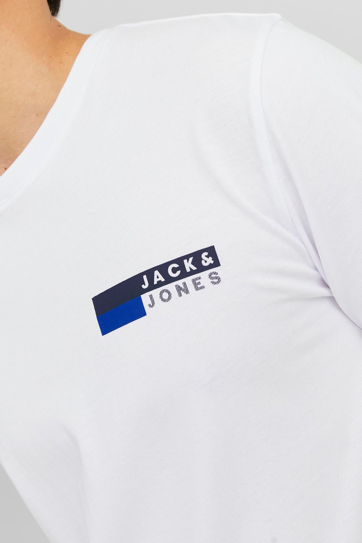 Jack & Jones Essentials Pamuklu Slim Fit Bisiklet Yaka Erkek T Shirt 12233999 BEYAZ-MAVİ