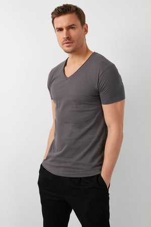 Buratti % 100 Pamuk Slim Fit V Yaka Basic Erkek T Shirt 5412001 FÜME