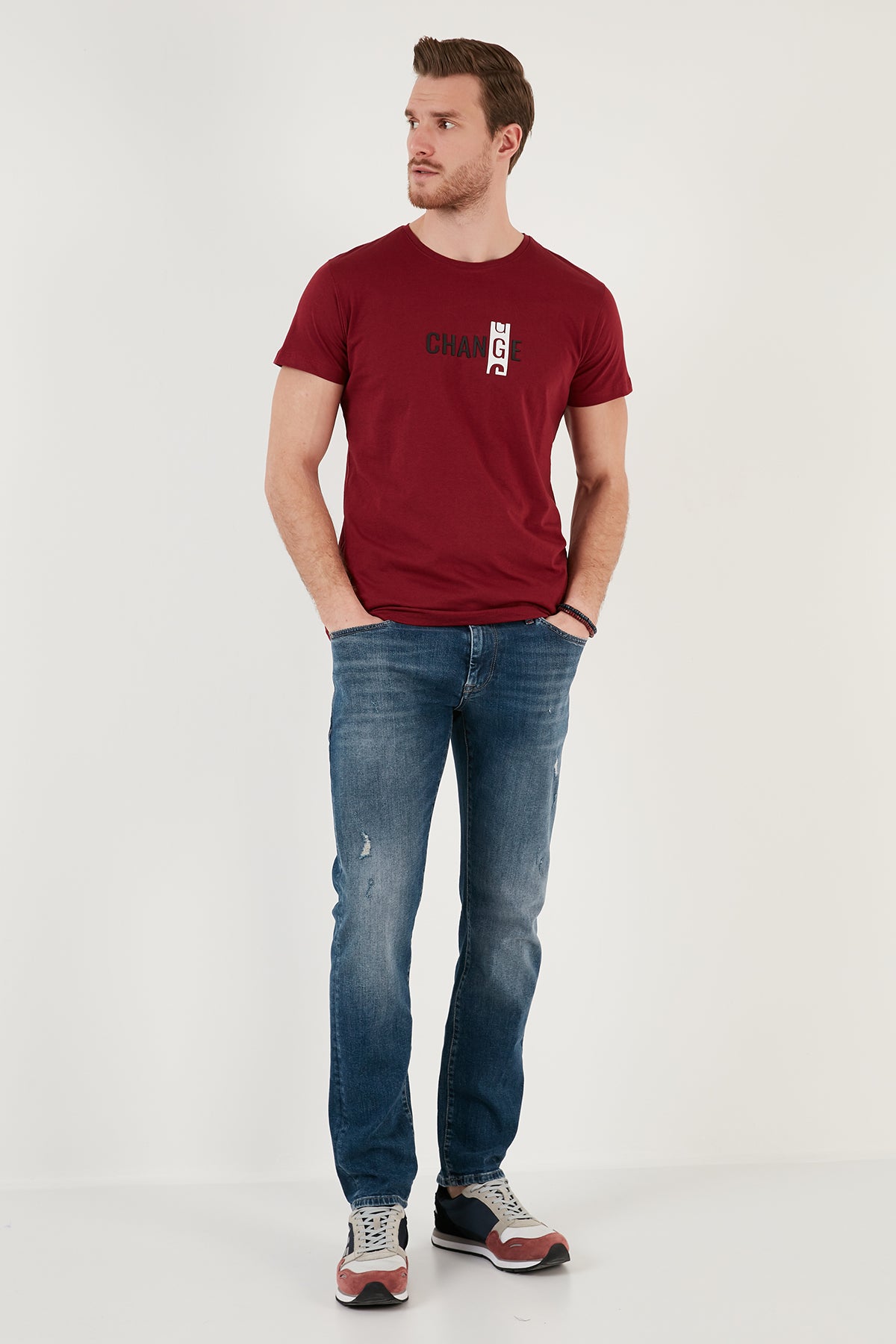 Buratti Pamuklu Slim Fit Bisiklet Yaka Erkek T Shirt 541CHANGE24 BORDO