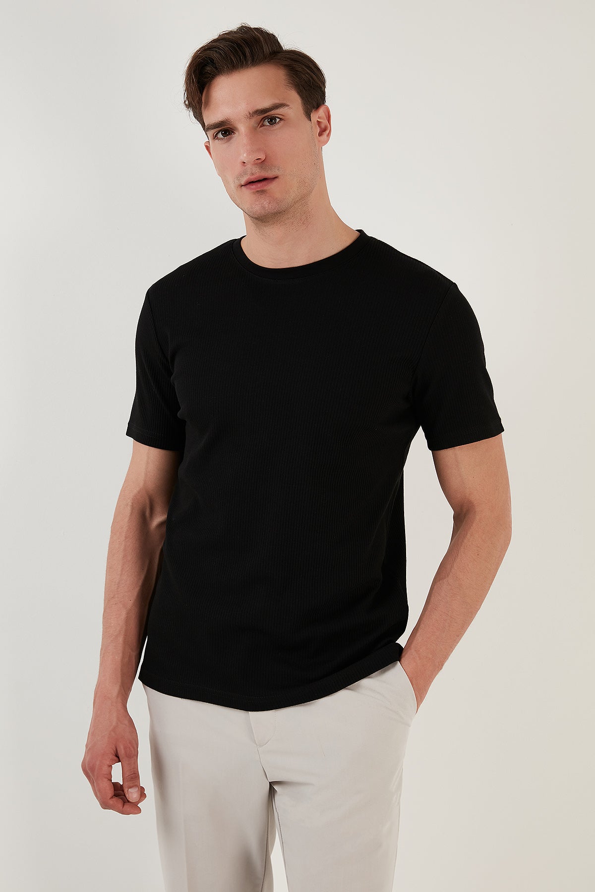 Buratti % 100 Pamuk Regular Fit Bisiklet Yaka Erkek T Shirt 5902407 SİYAH