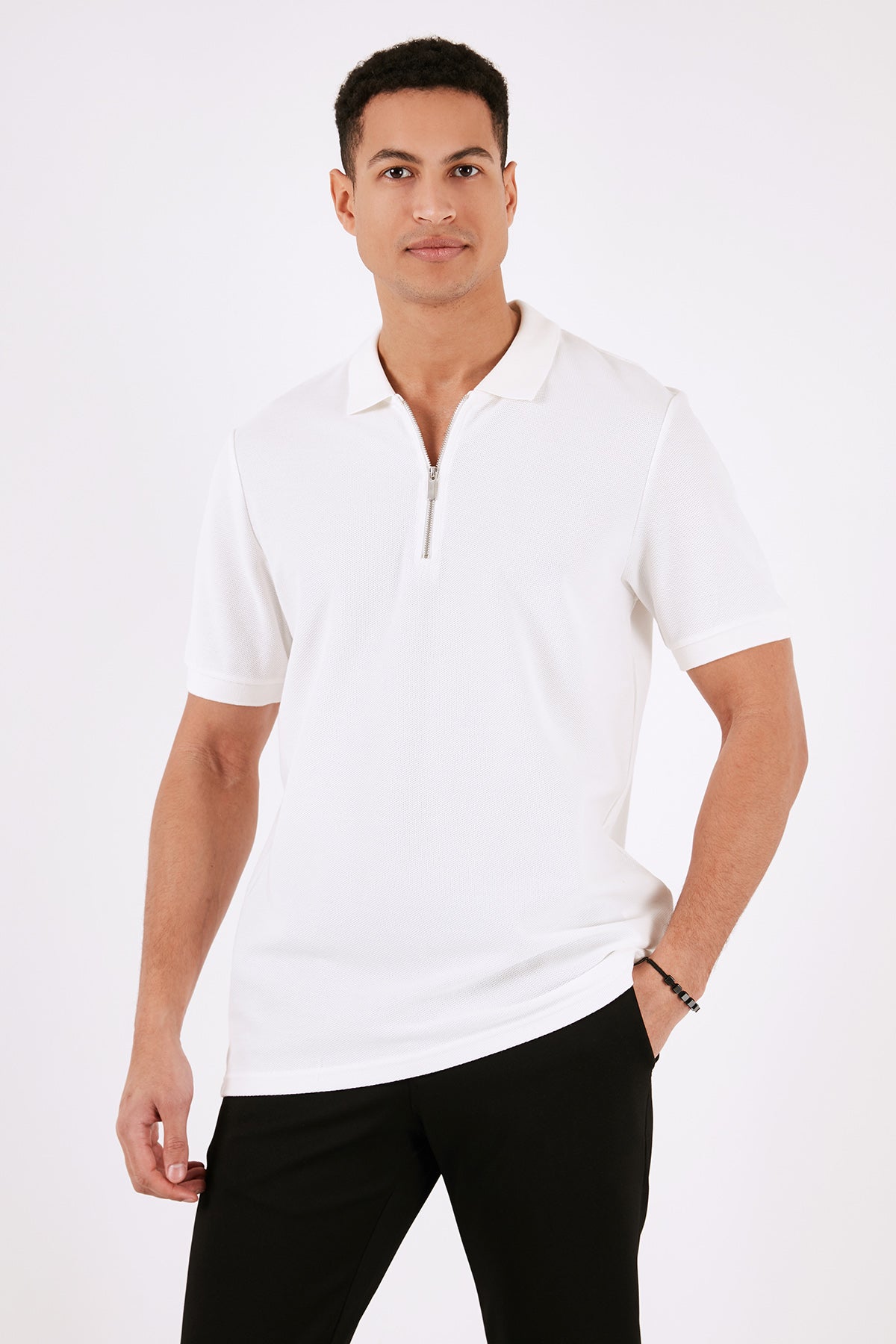 Buratti Pamuklu Regular Fit Fermuarlı Erkek Polo Yaka T Shirt 5902434 EKRU